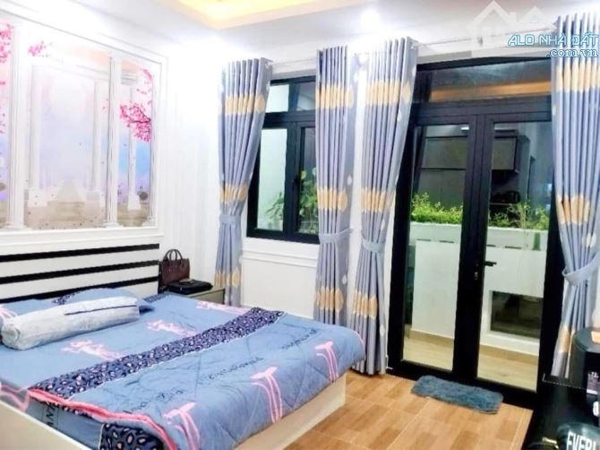 CHỦ ĐI ĐỊNH CƯ - BÁN GẤP NHÀ XỊN 5 TẦNG - KHU TÊN LỬA - GIÁP QUẬN 6 - 4