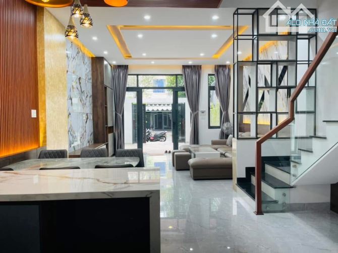 🏠🏠🏠NHÀ ĐẸP 3 MÊ 3 TẦNG FULL NỘI THẤT ĐƯỜNG THANH LƯƠNG 16 ❣️Hướng: Đông Nam 100m2 - 4