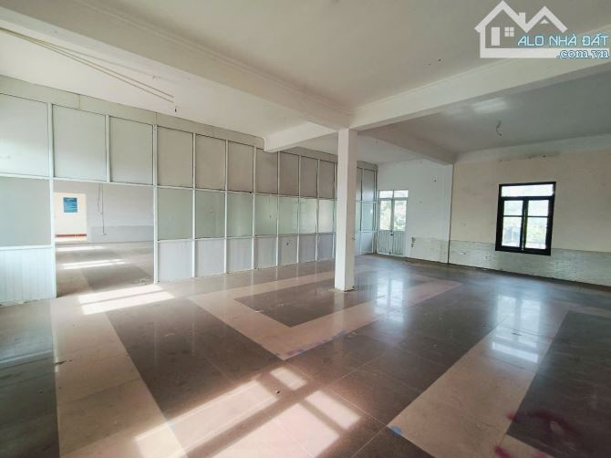Cho thuê nhà, kho đường Quang Trung, Hà Đông, HN. DT 1300m2, nhà xây kiên cố điện 3fa - 4