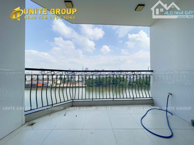 Căn hộ Q7, gần ĐH MKT, Luật, Lotte. Ban công rộng, view sông, nội thất cao cấp - 4