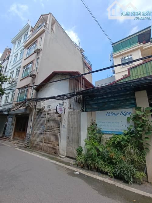 Có 1 0 2 cc bán đất tặng nhà Phố Tứ Liên diện tích 67m2 , Mt 5,1m , giá chỉ 16 tỷ - 4