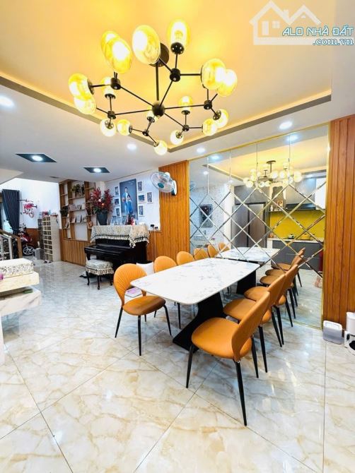 VIP ! HẺM 5M_ HOÀNG HOA THÁM, DT 55M2 ( 5M X 11), 4 TẦNG, GIÁ 7 TỶ - 4