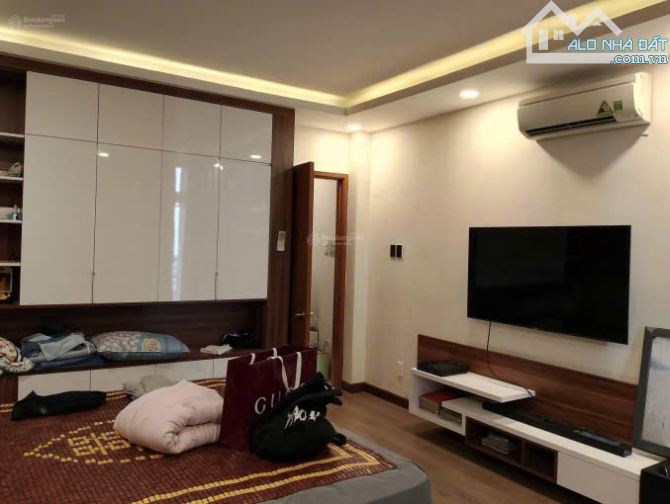 Nhà đang cho thuê 18tr/tháng Đ.Hòa Hưng, Quận 10. Giá 3 Tỷ 690/69m2.  Sổ hoàn công - 4