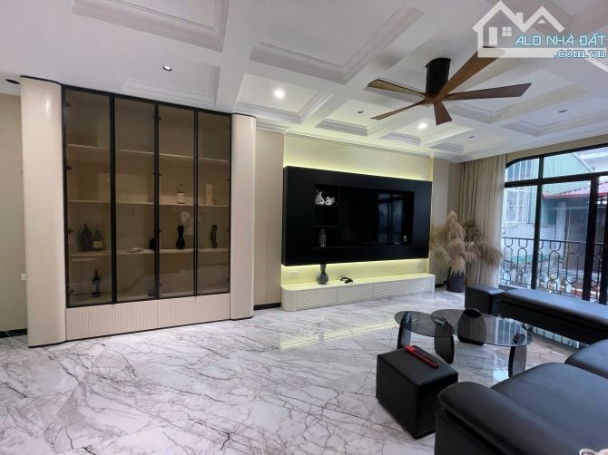 Nhà đẹp lung linh Hào Nam: 48m x 7T, gara, thang máy - 21 tỷ - 5