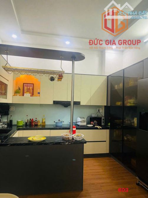 Nhà mặt tiền đường Trương Quyền kinh doanh buôn bán 6x30m 13 tỷ - 6