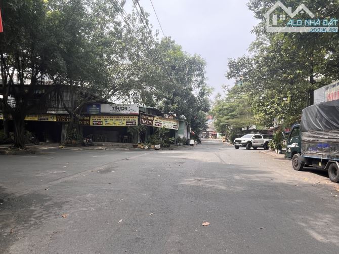 Nhà 3 tầng đẹp KDC bàn cờ, cạnh KCN Sóng Thần 2, dòng tiền 230 TR/NĂM, 152m2 chỉ 5,95 tỷ - 7