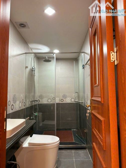 Bán nhà Mặt Phố Nguyễn Đổng Chi 51mx8T, thang máy, vỉa hè, ô tô thông sàn, KD, nhỉnh 26 tỷ - 9