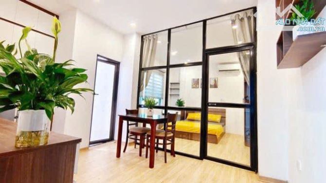 ⚜️ Tòa CCMN, CHDV, Dòng Tiền Phố Cầu Giấy 58m2 8T Thang máy MT 8m, 14 Phòng, Chỉ 15 TỶ ⚜️