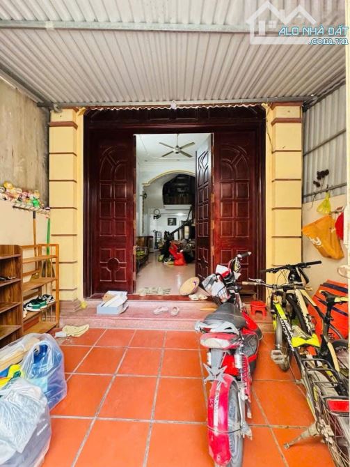 BÁN NHÀ 3 TẦNG NGÕ PHỐ NGUYỄN CHÍ THANH - PHƯỜNG TÂN BÌNH tp Hải Dương