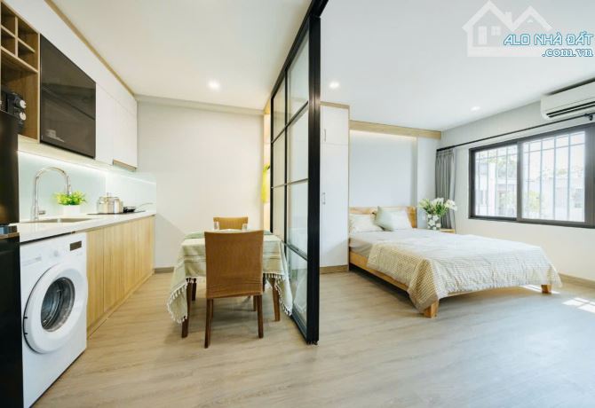 Cho thuê căn hộ dịch vụ: 50m giá 12triệu; 100m giá 20tr. Phố Trần Hưng Đạo - 11