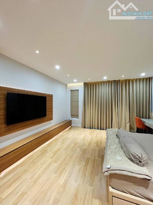Bán nhà Huỳnh Tấn Phát, hẻm xe hơi thông, 70m2, 4 tầng chỉ 6 tỷ 8 - 2
