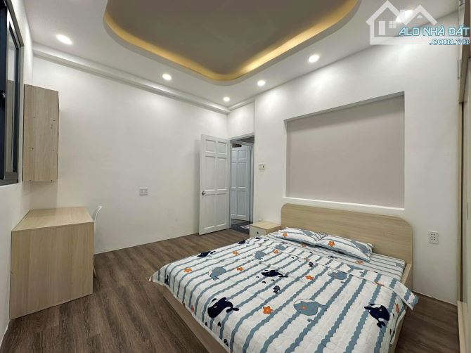 Nhà cực đẹp 3pn,hẻm ô tô,54m2,VIP Q7 gần LOTTE MART nhỉnh nhẹ 4 TỶ - 1