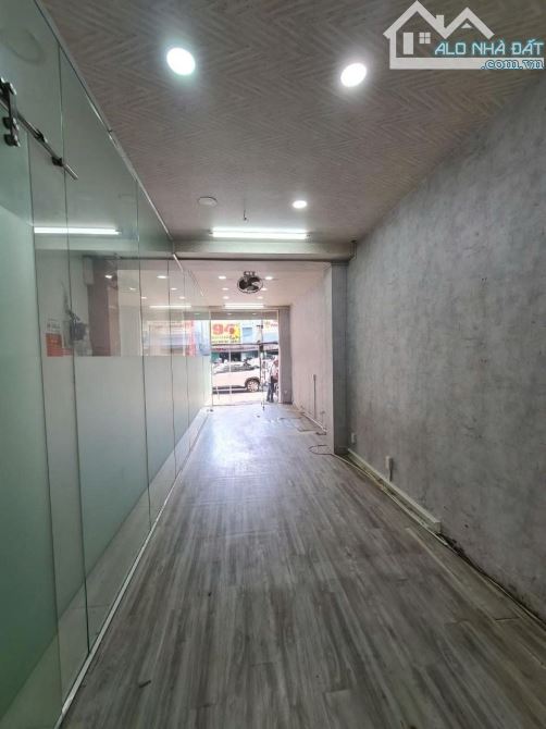 VIP - Mặt Tiền Đinh Tiên Hoàng, Quận 1 - 4m x 18m 5 Tầng - Gần Điện Biên Phủ - 1