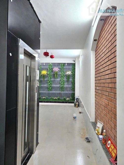 CẦN BÁN GẤP CCMN NGÕ 219 ĐỊNH CÔNG THƯỢNG - DT 54M2 - 7 TẦNG - MT 4.1 M GIÁ 11.2 TỶ. - 1