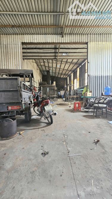 XƯỞNG GẦN 500M2 THỔ CƯ - MT TRUNG ĐÔNG  - SÁT NGUYỄN THỊ NGÂU - TTT - HÓC MÔN THUÊ 25TR/TH - 1