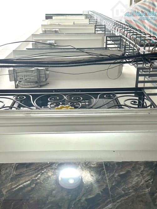 CẦN BÁN GẤP CCMN NGÕ 219 ĐỊNH CÔNG THƯỢNG - DT 54M2 - 7 TẦNG - MT 4.1 M GIÁ 11.2 TỶ. - 12
