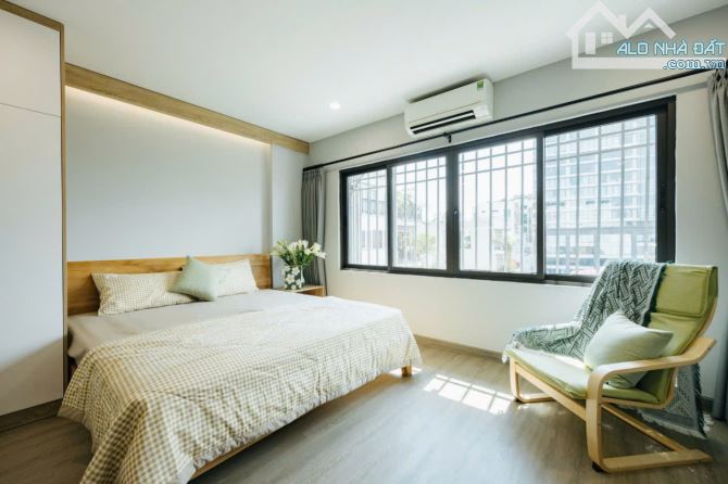 Cho thuê căn hộ dịch vụ: 50m giá 12triệu; 100m giá 20tr. Phố Trần Hưng Đạo - 14