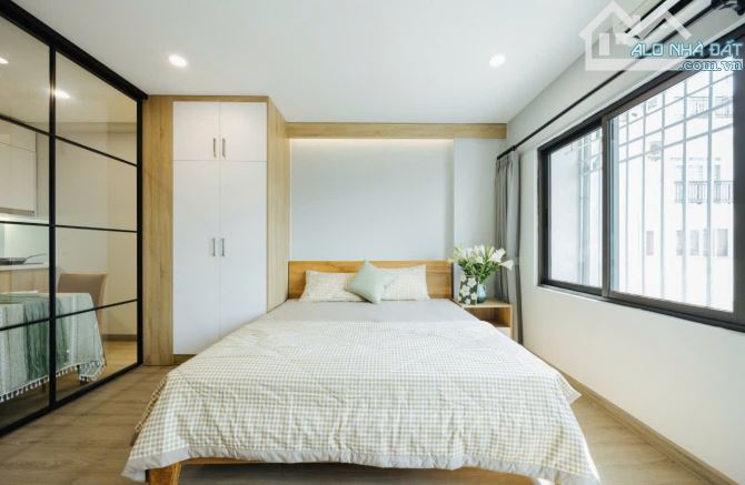 Cho thuê căn hộ dịch vụ: 50m giá 12triệu; 100m giá 20tr. Phố Trần Hưng Đạo - 15