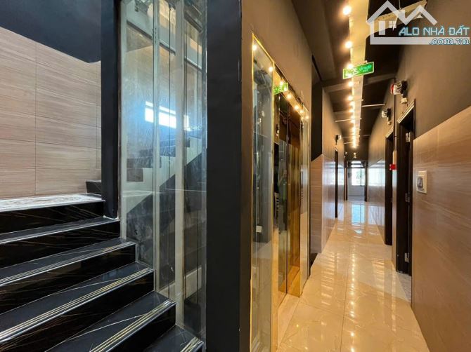 Bán gấp tòa nhà 6 tầng Phan Huy Ích - DT 14M x 12M - dòng tiền 180tr/tháng  31 tỷ - 1