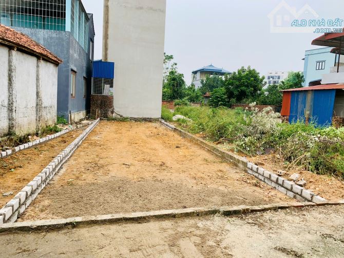 135m đất thôn 2 Tân Xã thủ phủ xây trọ đại học FPT - 2