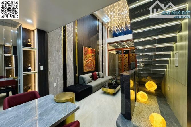Bán nhà Lê Chân,  ngõ 20 Tôn Đức Thắng.  Nhà 4,5 tầng 75m2 giá 7,15ty. Đường 9m - 3