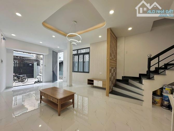 Nhà cực đẹp 3pn,hẻm ô tô,54m2,VIP Q7 gần LOTTE MART nhỉnh nhẹ 4 TỶ - 3