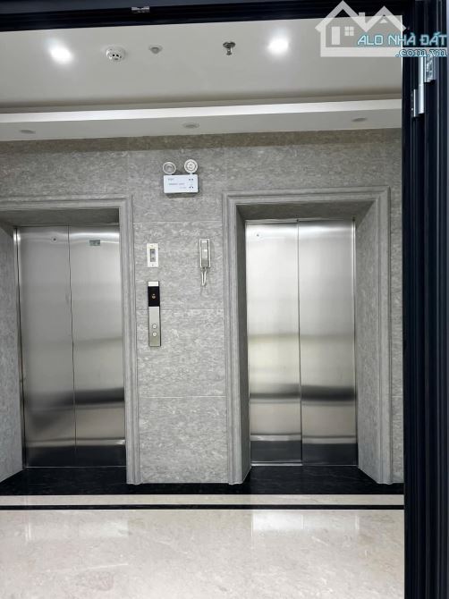 Bán Nhà Mặt Phố, Mặt Hồ Ba Mẫu, Đống Đa 400m2, 10T, MT 14m, Doanh Thu 600tr/Tháng. - 3