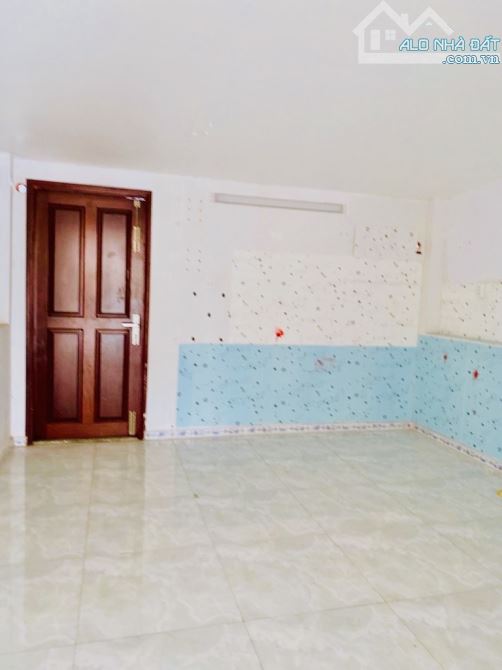 BÁN NHÀ ĐẸP GÒ VẤP GẦN TRƯỜNG SÓC NÂU - EMART PHAN HUY ÍCH - NHỈNH 4,4 TỶ - 3