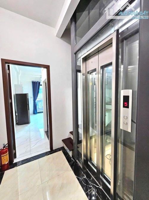 CẦN BÁN GẤP CCMN NGÕ 219 ĐỊNH CÔNG THƯỢNG - DT 54M2 - 7 TẦNG - MT 4.1 M GIÁ 11.2 TỶ. - 3