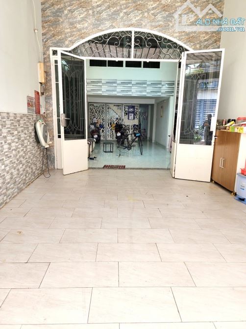 Xe hơi ngủ trong nhà, khu Út Tịch p4 Tân Bình 185m2, chỉ 15 tỷ 99 - 3