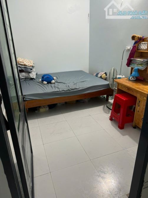 E cần chuyển nhượng lại khu nhà  như hình quý khách hàng có nhu cầu liên hệ e thành - 4