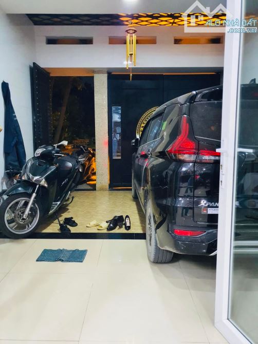 Bán Nhà 3 Tầng, Gần Ngã 3 Nguyễn Duy Trinh - Đỗ Xuân Hợp,85m2 (4.4 x 19 )Hẻm Xe Hơi ,6.9Tỷ - 4