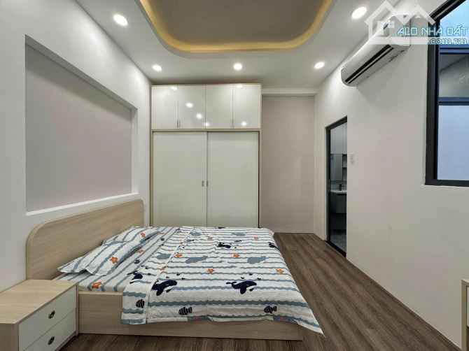 Nhà cực đẹp 3pn,hẻm ô tô,54m2,VIP Q7 gần LOTTE MART nhỉnh nhẹ 4 TỶ - 5