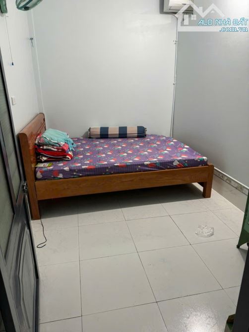 E cần chuyển nhượng lại khu nhà  như hình quý khách hàng có nhu cầu liên hệ e thành - 5