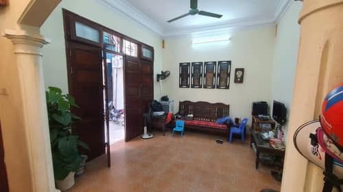 Cc nhờ bán căn Siêu Mẫu Hoàng Hoa Thám 59m2x3T,Mt 6m , Giá chỉ 12 tỉ - 5