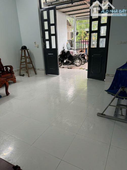 E cần chuyển nhượng lại khu nhà  như hình quý khách hàng có nhu cầu liên hệ e thành - 6