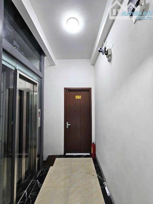 CẦN BÁN GẤP CCMN NGÕ 219 ĐỊNH CÔNG THƯỢNG - DT 54M2 - 7 TẦNG - MT 4.1 M GIÁ 11.2 TỶ. - 7