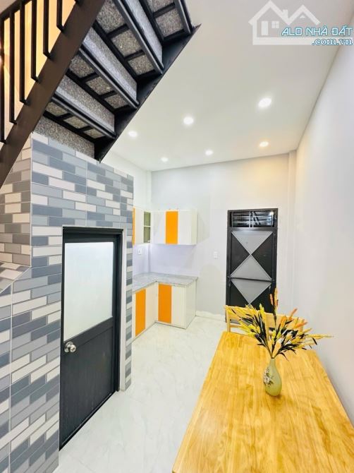 Nhà Bán, Trần Văn Ơn, P, Tân Sơn Nhì, Tân Phú, 28m2, 2 Tầng , Giá 3.830 Tủ TL - 7