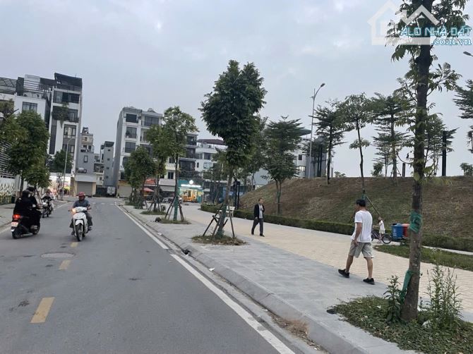 SIÊU HIẾM, 110M ĐẤT TĐC - NGỌC THỤY, LÔ GÓC, 3 MẶT THOÁNG- MẶT TIỀN 6M - 19,3 TỶ