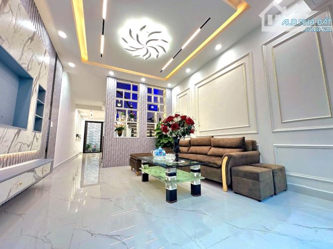 Pt BÁN NHÀ PHỐ THIÊN LÔI – 64M², NGÕ NÔNG, Ô TÔ VÀO TẬN CỬA -  Diện tích: 64m²- hướng Tây