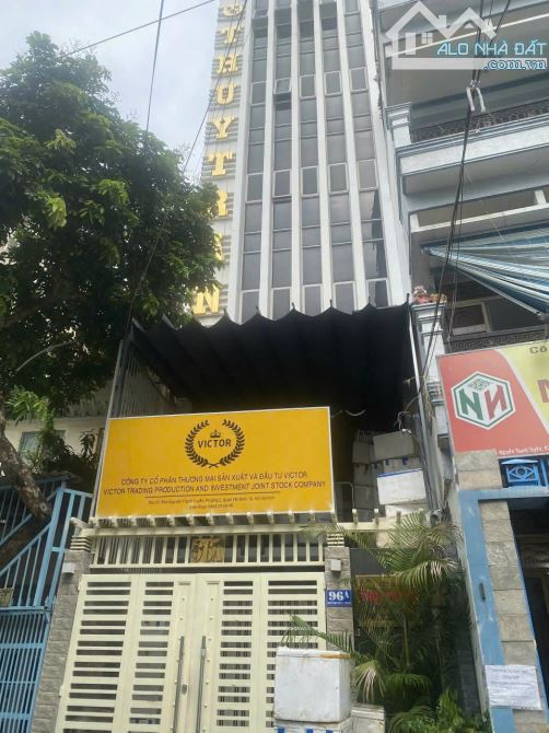 Bán tòa nhà mặt tiền đường Phường 2, Tân Bình ngay Nguyễn Trọng tuyển