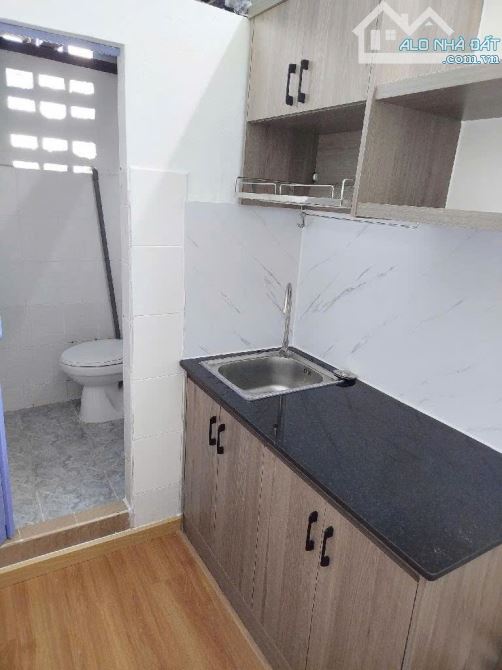 SIÊU HIẾM  nhà HXH Lê Văn Sỹ, 2 tầng, DTSD 30m2, chính chủ, chỉ 1tỷ7