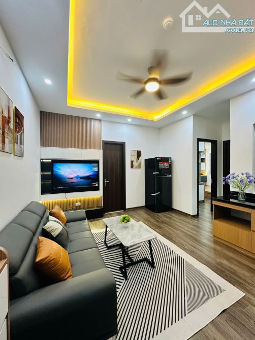 Siêu vip - Căn hộ chung cư Kim Văn Kim Lũ 55m2, 2 ngủ, Full nội thất đẹp y hình, SĐCC