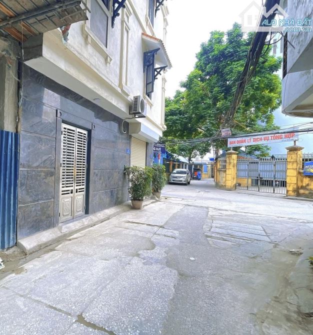 Bán nhà dòng tiền 120tr/ tháng Vũ Ngọc Phan, Đống Đa, Ô tô, KD, 8 tầng thang máy 33 tỷ