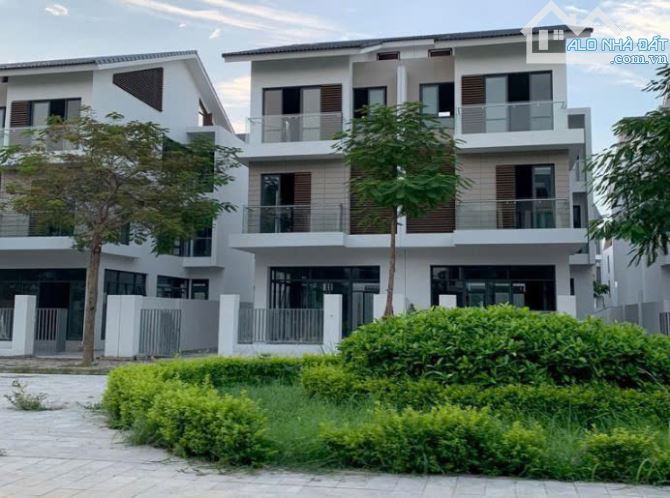 Cần bán gấp biệt thự An Vượng Villas, Lê Quang Đạo: 176.5m2, 3 tầng.  34 tỷ TL nhanh