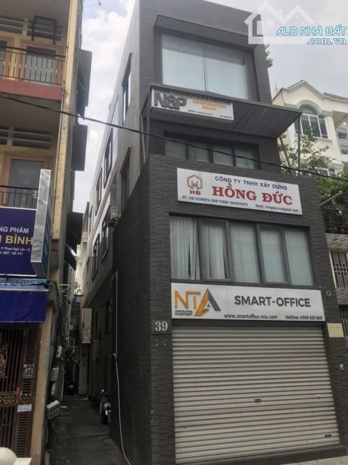 NguyCho thuê MT Lương Hữu Khánh, Q1. Dt: 4,2x16m, Kc: trệt 3 lầu. Giá: 65tr