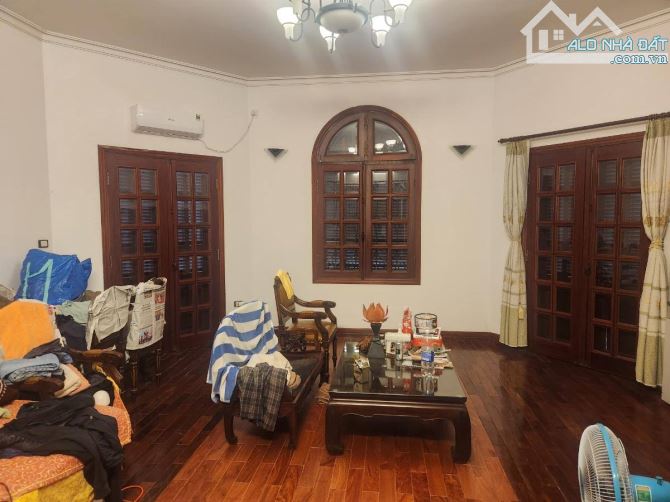 ⚜️ BIỆT THỰ SÂN VƯỜN VIP DỊCH VỌNG, CẦU GIẤY, GIÁ ĐẦU TƯ 270M2 5T MT 20M, CHỈ 65 TỶ ⚜️ - 1