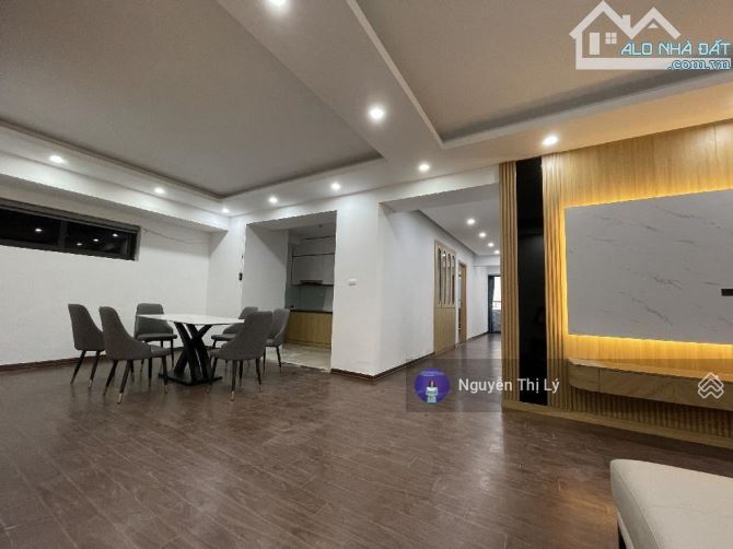 Bán căn hộ chung cư 130m2, 3pn, mặt đường Trần Phú - Hà Đông. Căn góc 3 mặt thoáng đẹp - 1