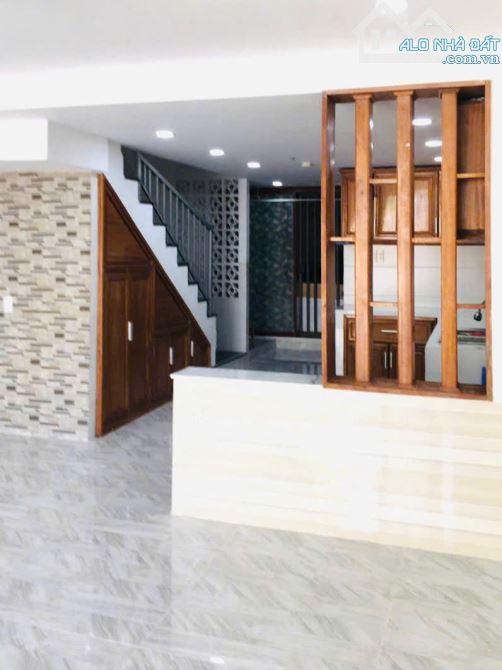 CHO THUÊ SHOPHOUSE CT3 VCN PHƯỚC HẢI GIÁ 8TR/TH.DT 79,6M HUỚG NAM THIẾT KẾ 2 TẦNG - 1