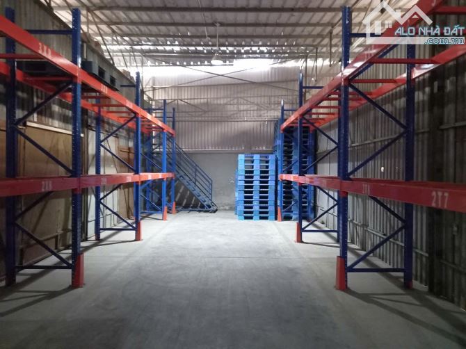 Kho đẹp cho thuê Quận 7 DT 180m kcx Tân Thuận. - 1